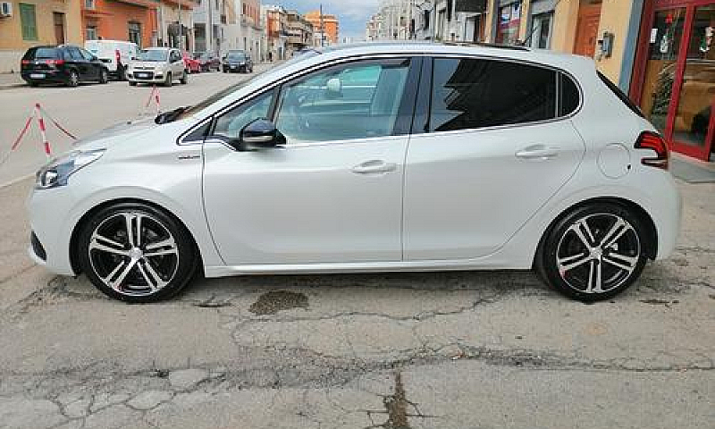 Peugeot 208 Hdi 100 ...