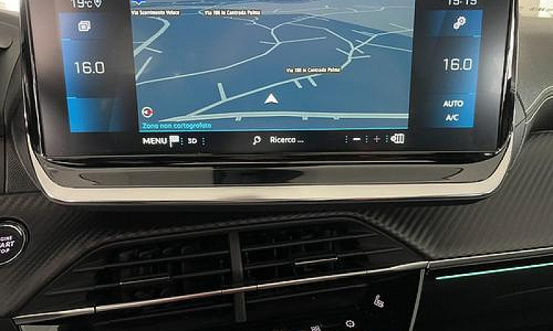 Peugeot 2008 1.2 Pur...