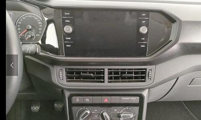 Volkswagen T-Cross 1...