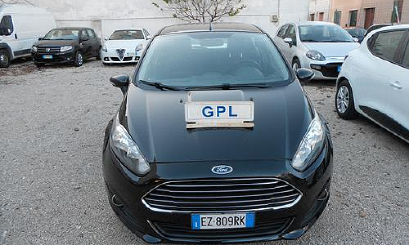 Ford Fiesta 1.4 5P. ...