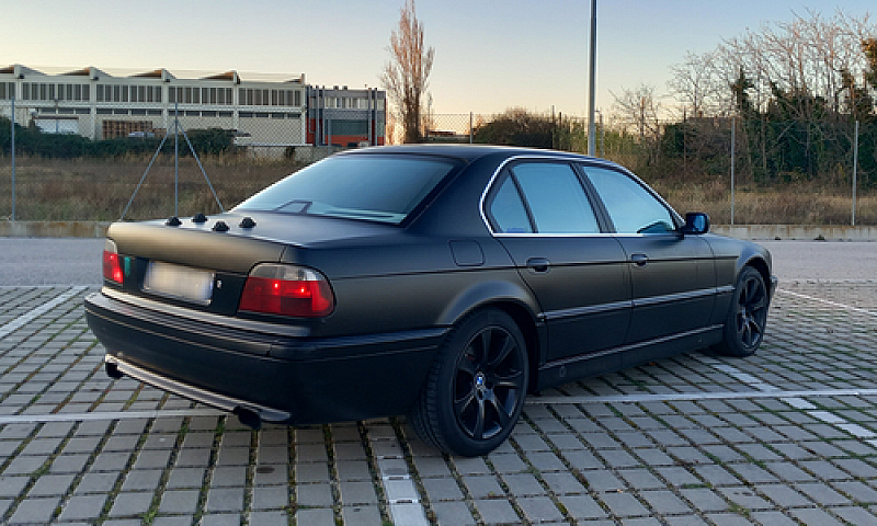 Bmw Serie 7 E38 Anno...