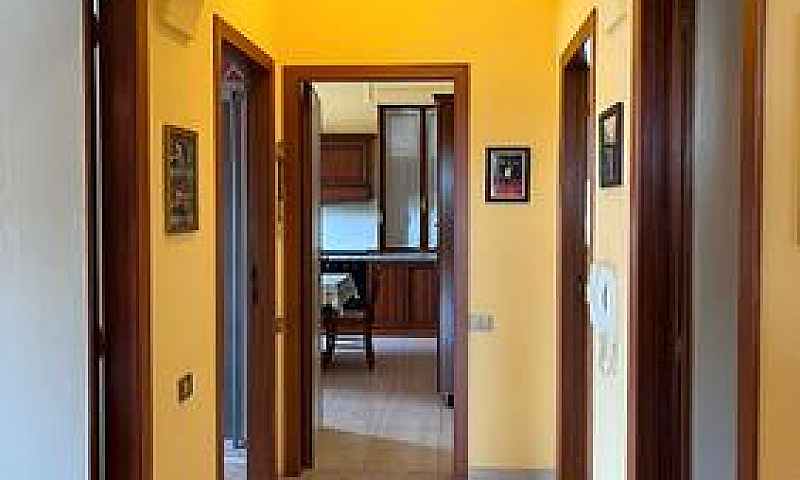 Attico Con Ingresso ...