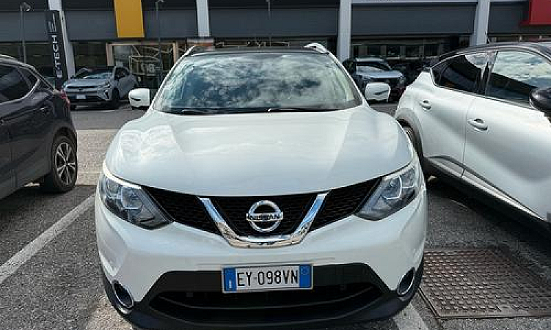 Nissan Qashqai 1.5 D...