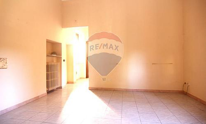 Porzione Di Casa - L...
