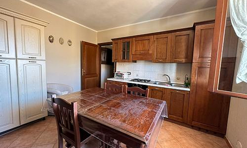 Appartamento-Via Cro...