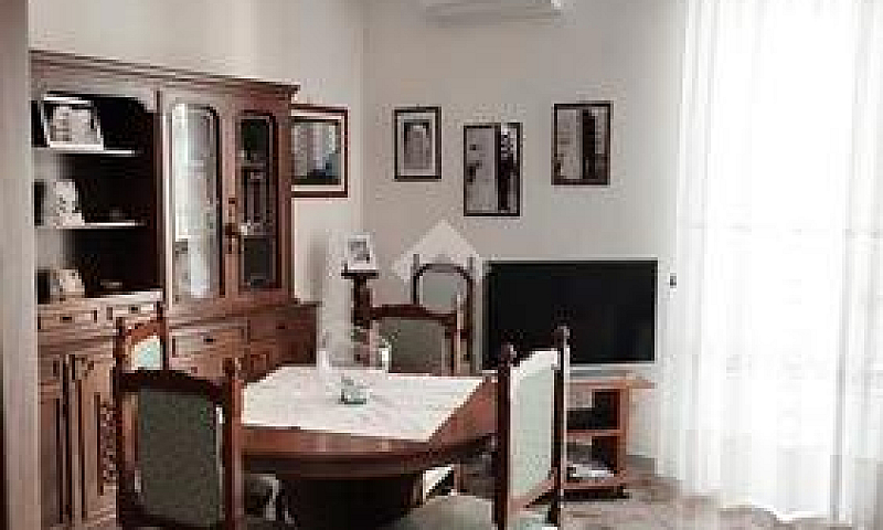 Palazzina A Mola Di ...