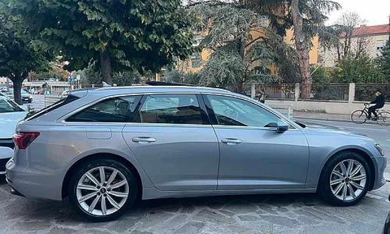 Audi A6 Avant 40 2.0...