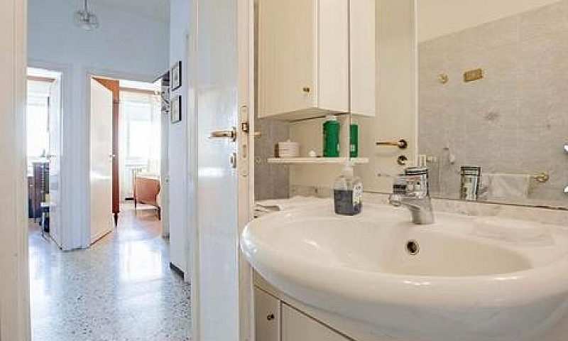 Privato Vende 4 Loca...
