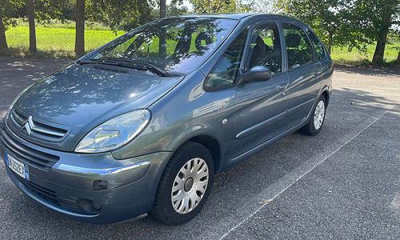 Citroen X Sarà Picas...