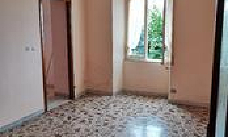 Casa & Magazzino A S...