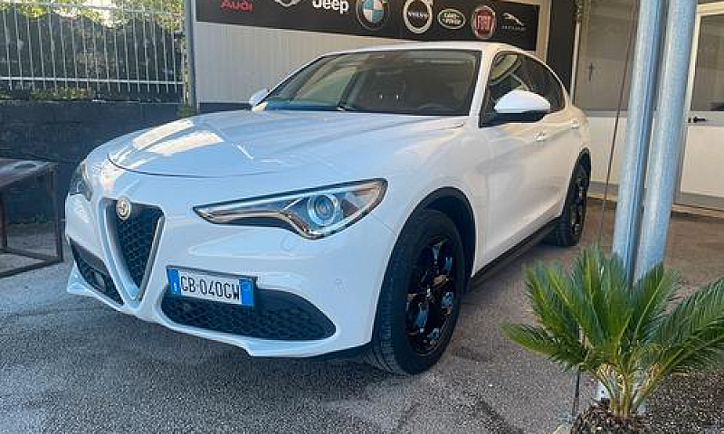 Alfa Romeo Stelvio 2...