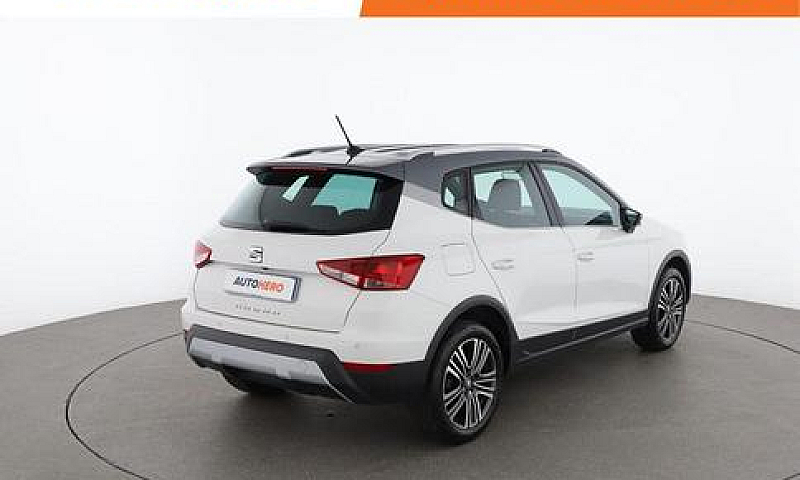 Seat Arona Fg14401...