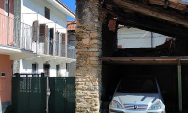 Casa Semindipendente...