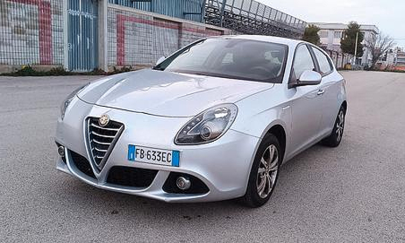 Alfa Romeo Giulietta...
