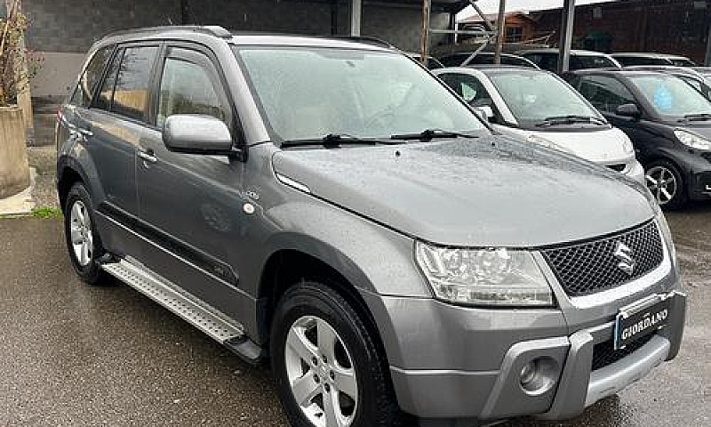 Suzuki Grand Vitara ...