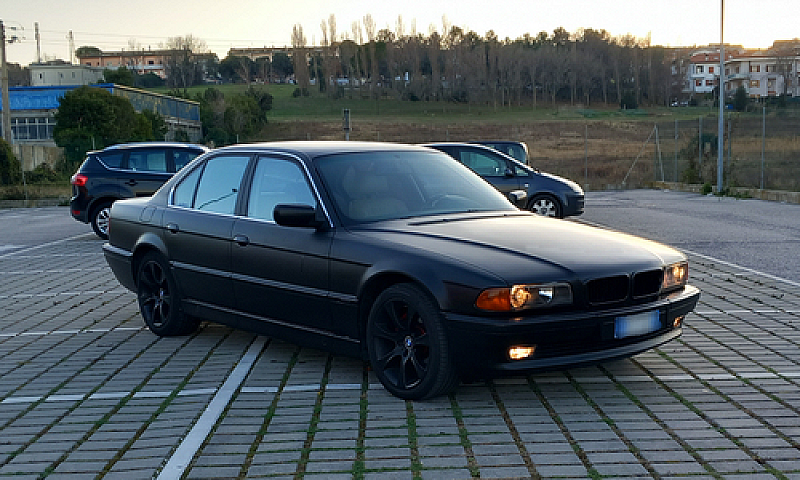 Bmw Serie 7 E38 Anno...