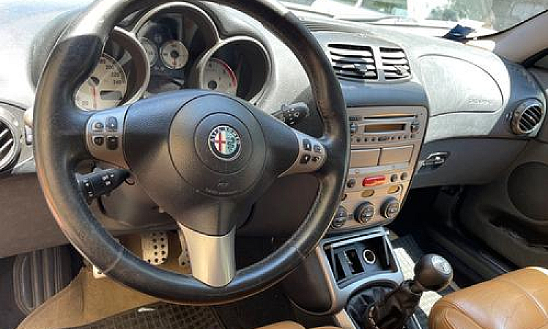 Alfa Romeo Gt - 2004...