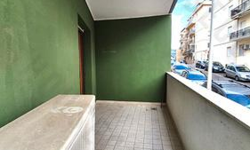 Cagliari: Ampio Bilo...