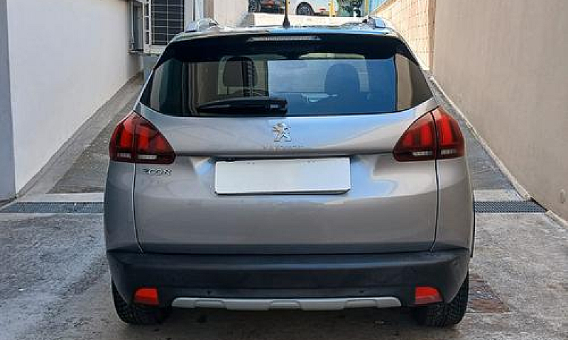 Peugeot 2008 Bluehdi...