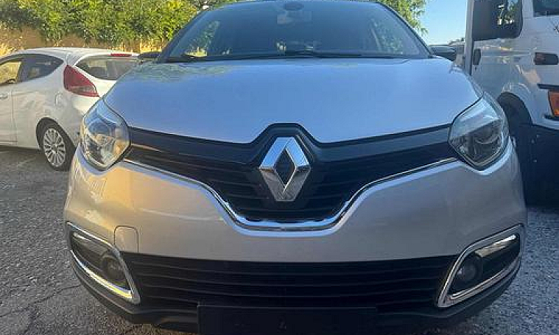 Renault Captur Aiuto...