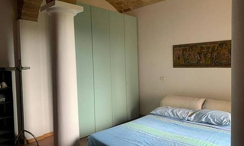Porto Fuori:ampio Bi...