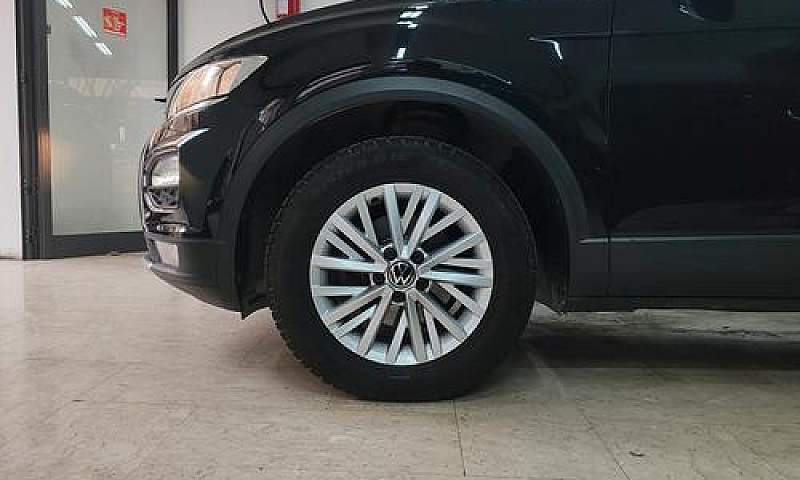 Volkswagen T-Roc 2.0...