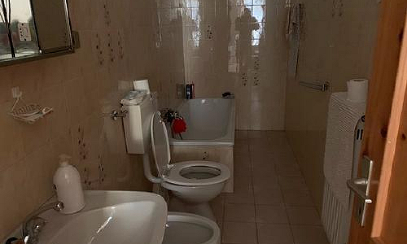 Porzione Casa Parzia...