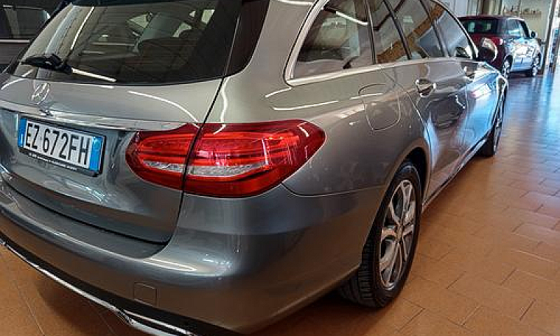 Mercedes-Benz C 200 ...