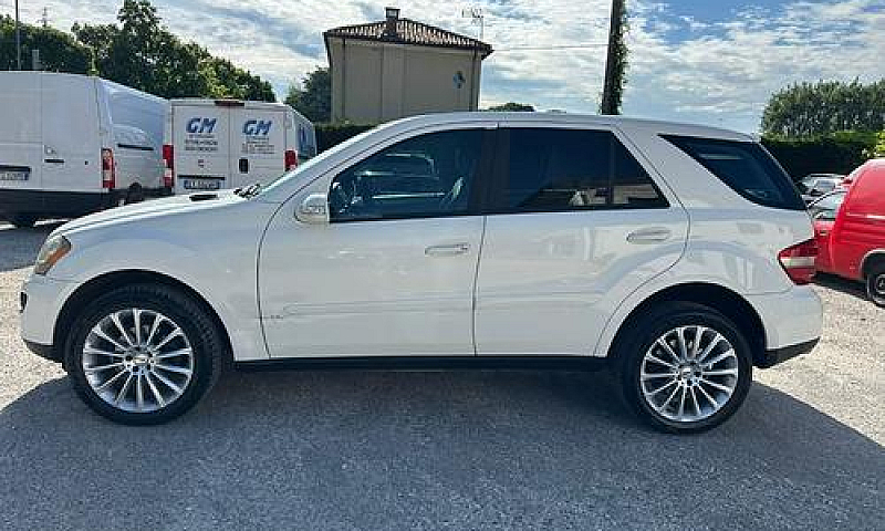 Mercedes-Benz Ml 350...