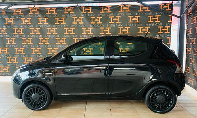 Lancia Ypsilon 1.0 F...