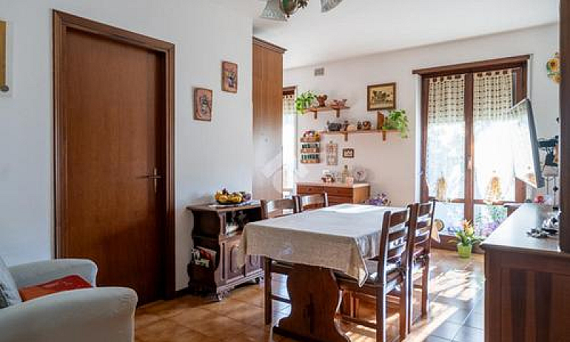 2 Locali A Villafran...