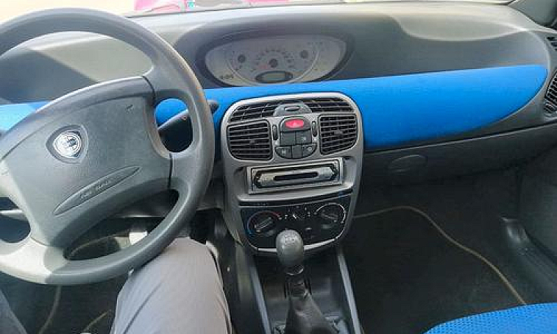 Lancia Y 1.2 8 V Ele...