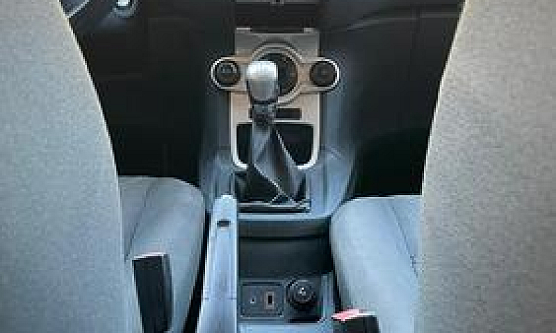 Ford Fiesta 1.4 Tdci...