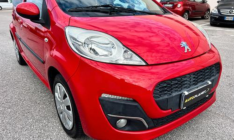 Peugeot 107 1.0 68Cv...