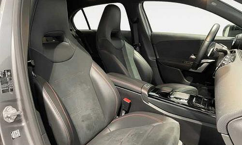Mercedes-Benz A 180 ...