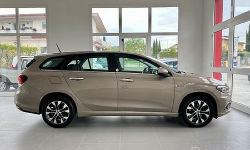 Fiat Tipo 1.6 Mjt S&...