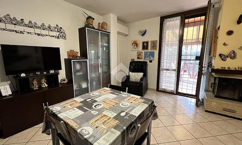 3 Locali A San Giorg...