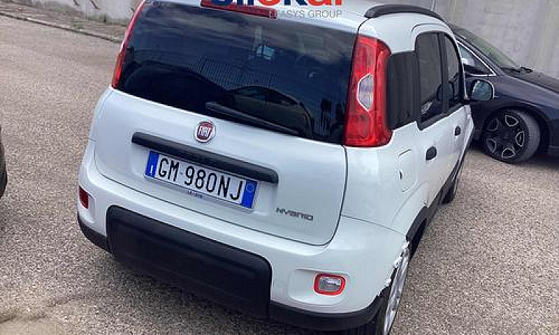 Fiat Panda Hybrid 1....