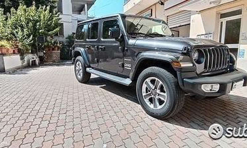 Jeep Wrangler Unlimi...