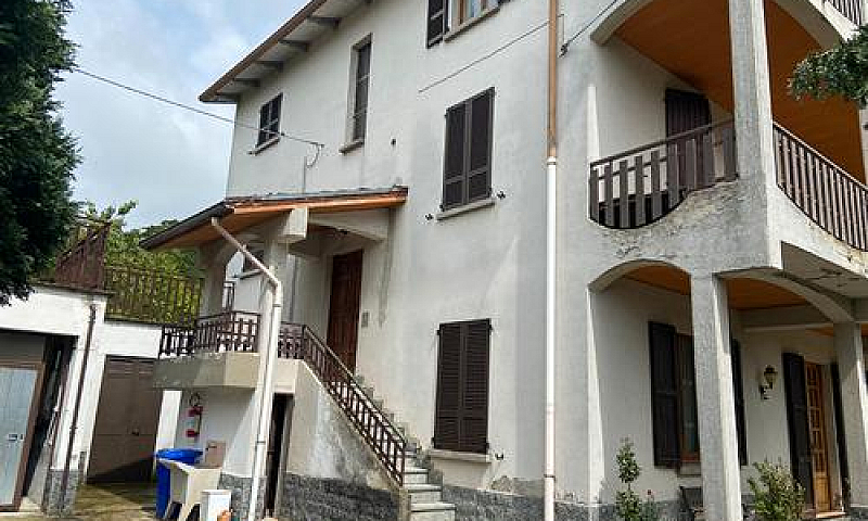 Appartamento In Vill...