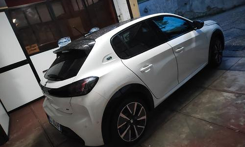 Peugeot 208 2ª Serie...