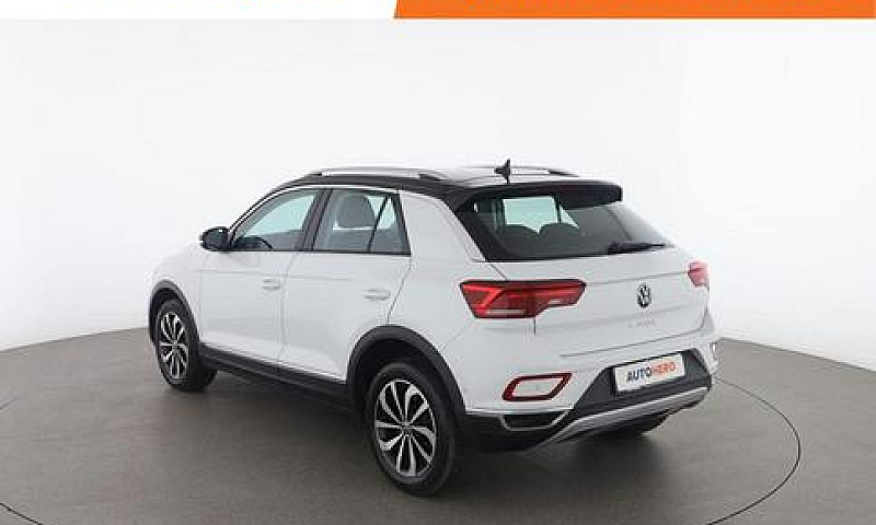 Volkswagen T-Roc 1.5...