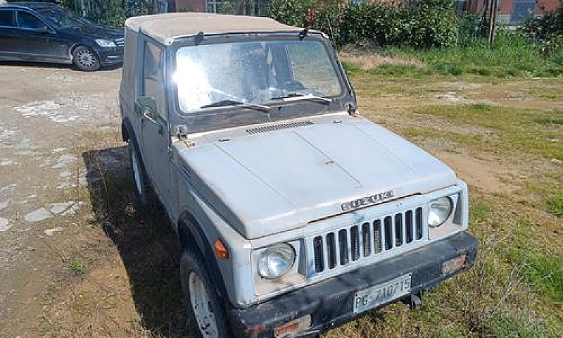 Suzuki Samurai - 199...