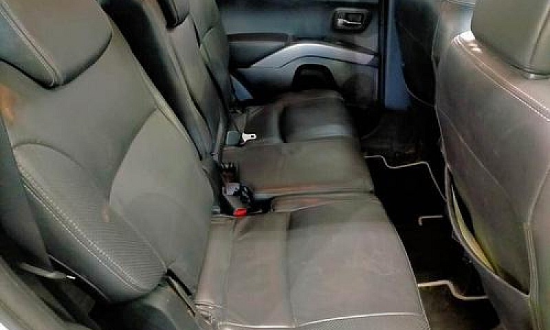 Peugeot 4007 2.2 Hdi...