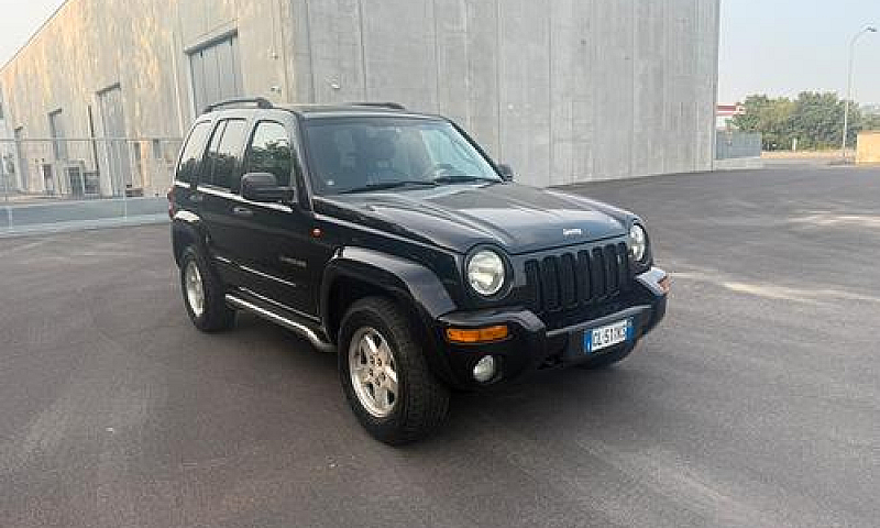 Jeep Cherokee 2.5 Cr...