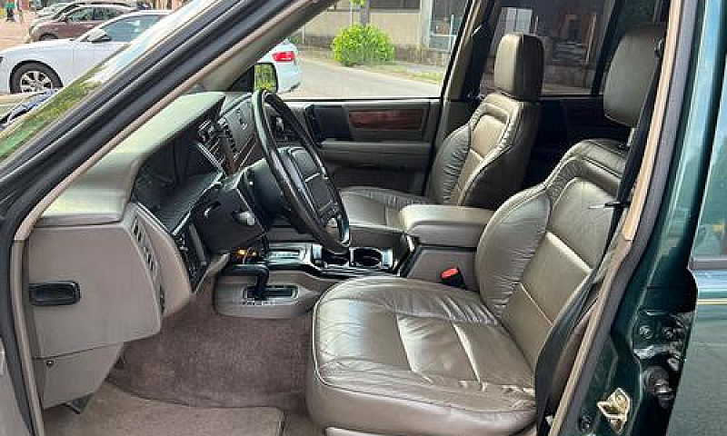 Jeep Grand Cherokee ...