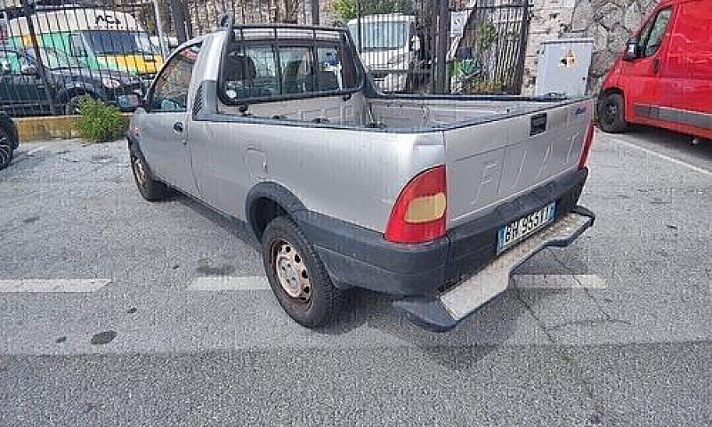 Fiat Strada -Pick Up...