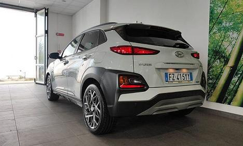 Hyundai Kona Hev 1.6...