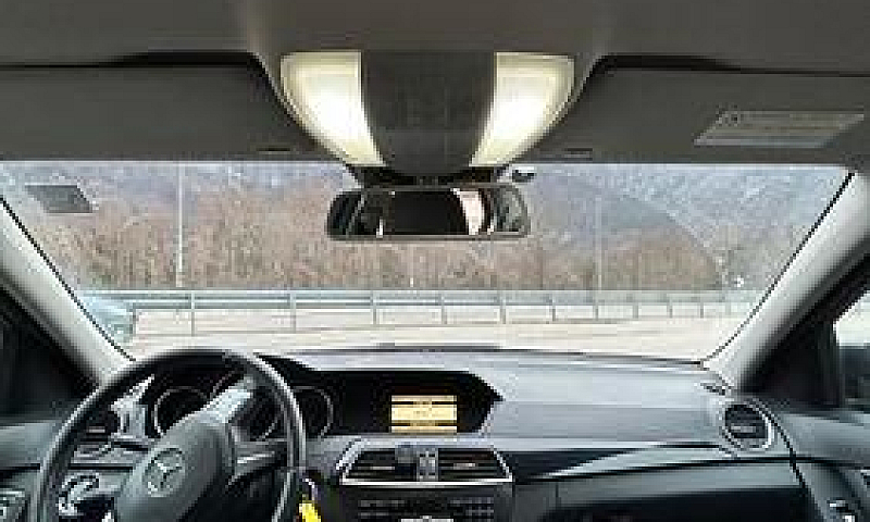 Mercedes-Benz C 200 ...