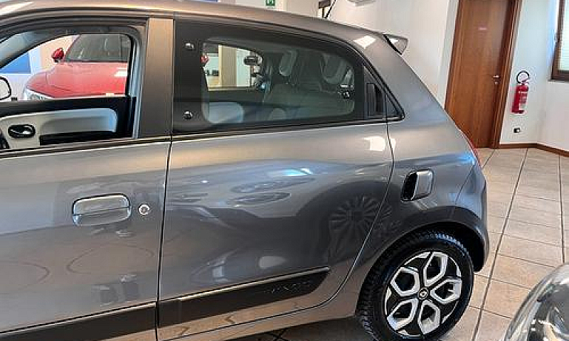 Renault Twingo Sce 6...